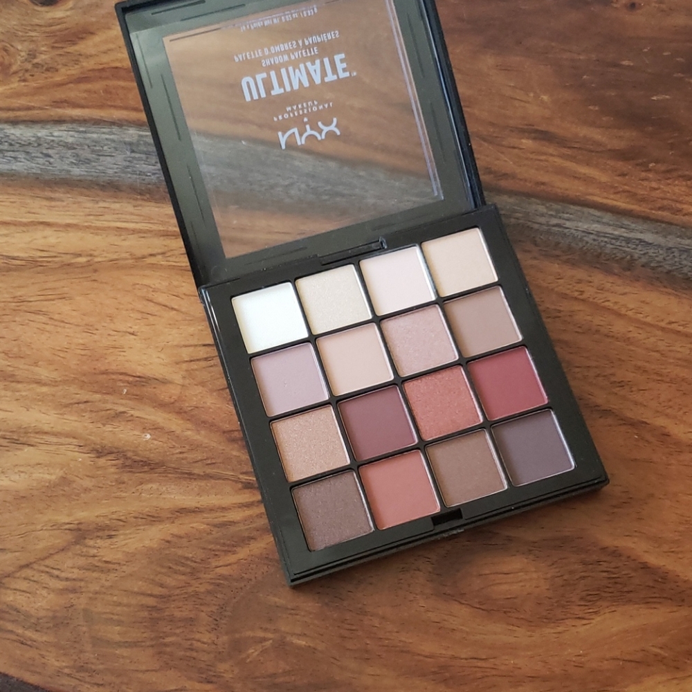 Nyx ultimate warm neutrals